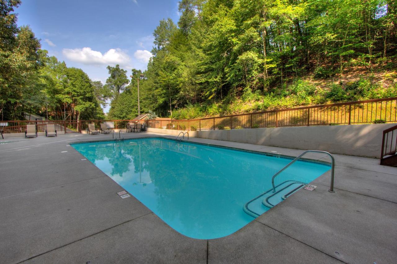 Gorgeous "Country Roads" By Honeybearcabins 4Br 4Ba, Next To Pool, Easy Drive, Main Strip Location! Піджен-Фордж Екстер'єр фото