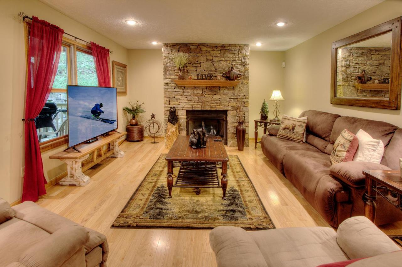 Gorgeous "Country Roads" By Honeybearcabins 4Br 4Ba, Next To Pool, Easy Drive, Main Strip Location! Піджен-Фордж Екстер'єр фото