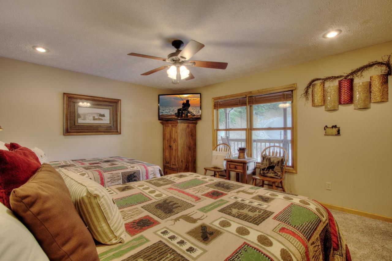 Gorgeous "Country Roads" By Honeybearcabins 4Br 4Ba, Next To Pool, Easy Drive, Main Strip Location! Піджен-Фордж Екстер'єр фото