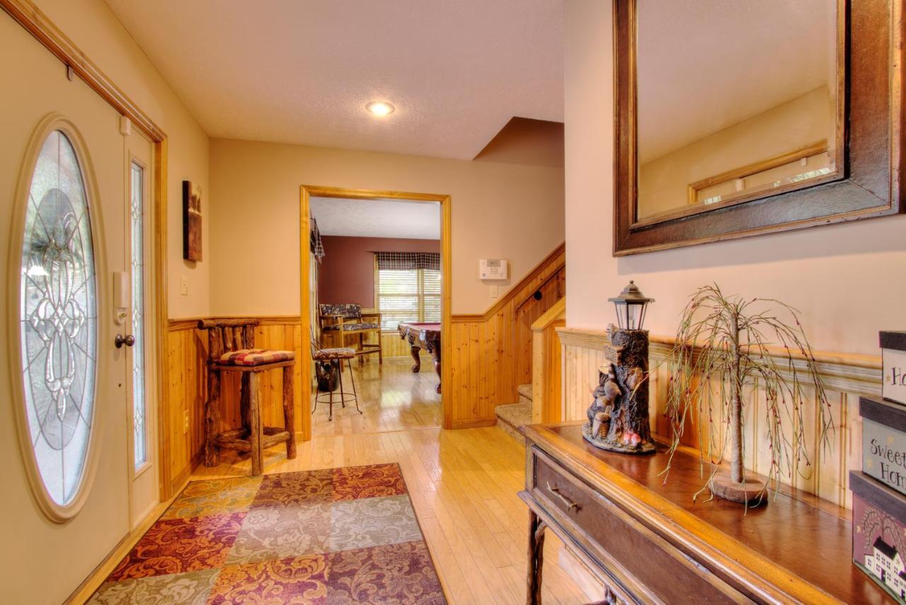 Gorgeous "Country Roads" By Honeybearcabins 4Br 4Ba, Next To Pool, Easy Drive, Main Strip Location! Піджен-Фордж Екстер'єр фото